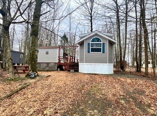 719 Snowshoe Dr #WL9, Gouldsboro, PA 18424