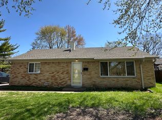 617 Carol Dr, Greenwood, IN 46143