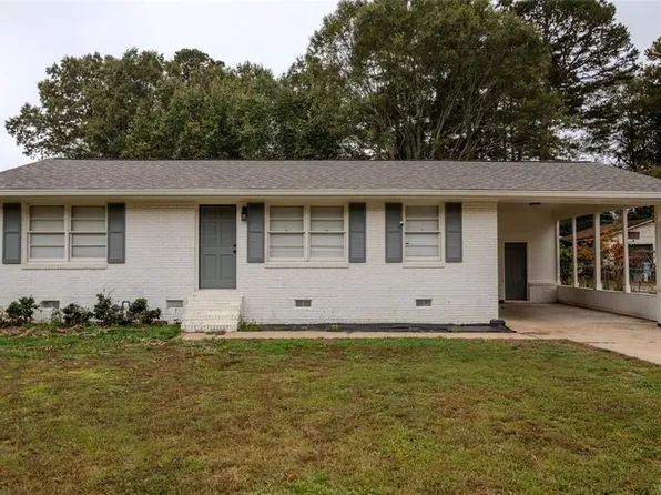 291 Nancy St, Winder, GA 30680