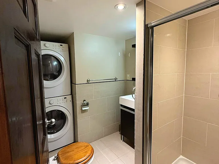 267 Saint Helens Ave #2 — Photo 9
