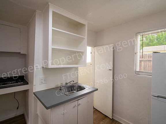 5th image of 168 S Lincoln Ave #0B-1Ba