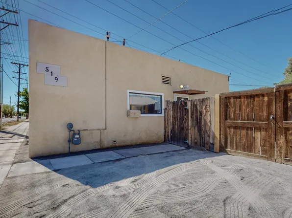 519 8th St SW, Albuquerque, NM 87102