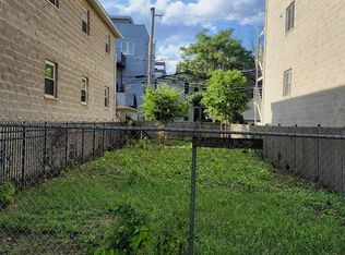 2900 W Palmer St, Chicago, IL 60647