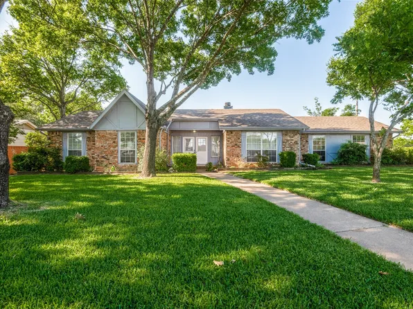 608 Cardinal Dr, Red Oak, TX 75154