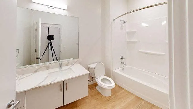 SevenO2 Main Apartments — Photo 155