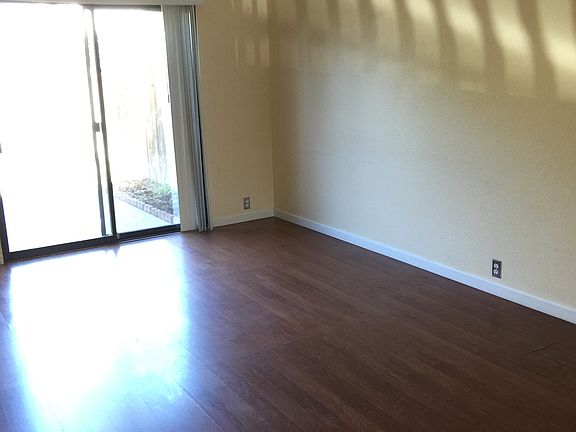 5th image of 5112 Griffin Oaks Ln