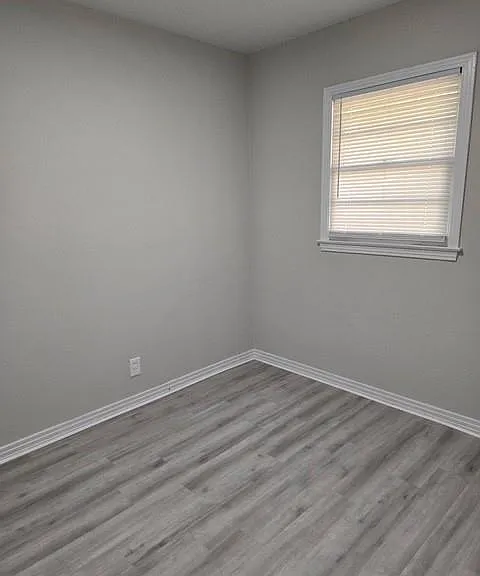 1108 Rhett Dr — Photo 9