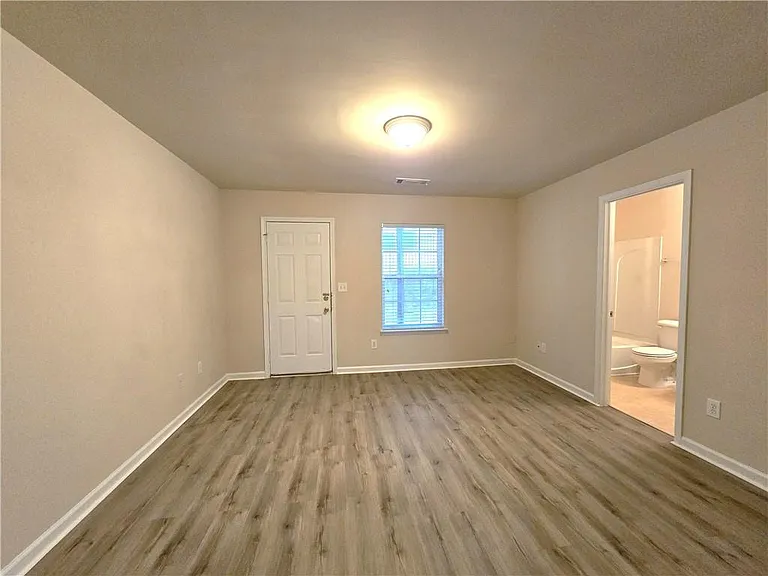 2120 Meadow Peak Rd — Photo 5