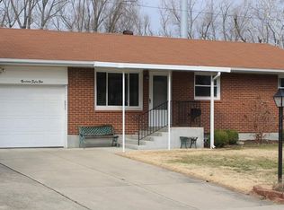 1351 Falke Dr, Dayton, OH