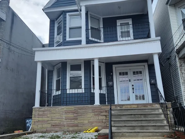 23 Bayview Avenue image 1 of 9