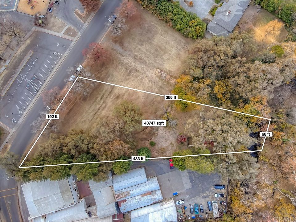 1st image of 1600 Oak Park Ave