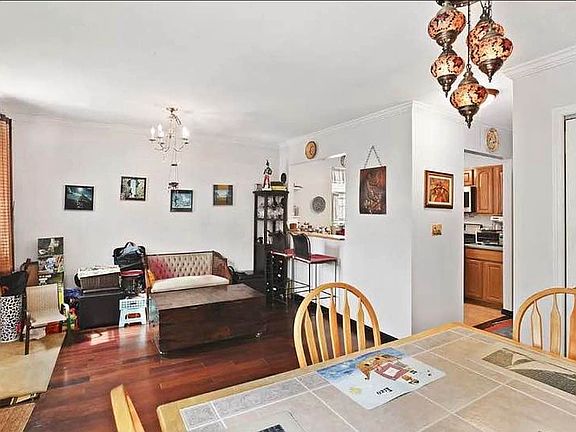 5th image of 1016 Herkimer St #2