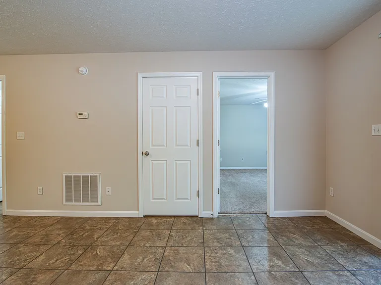 Rita May Ct — Photo 17