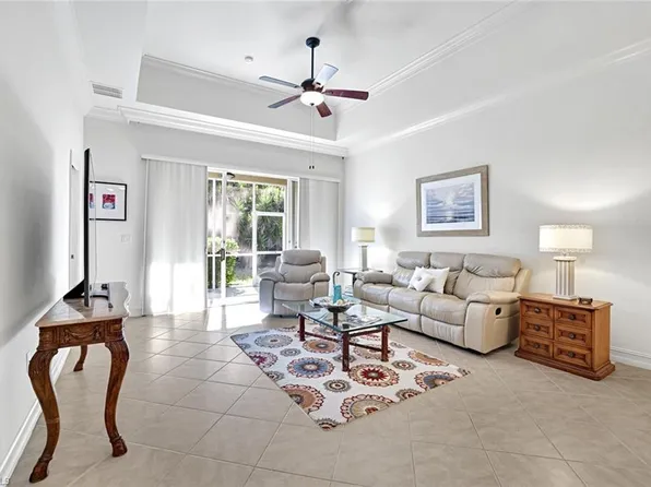 8120 Sanctuary DR #1, NAPLES, FL 34104