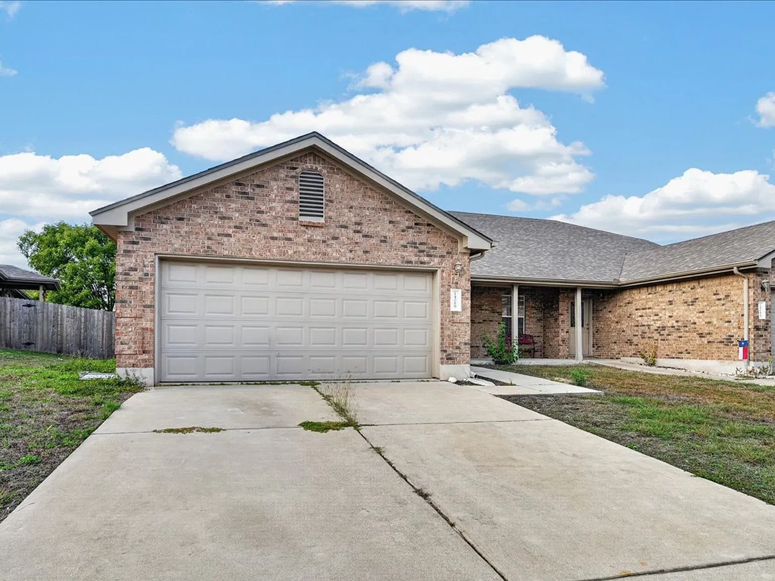 1408 Bergin Ct, Unit B, Georgetown, TX 78626 — Photo 2