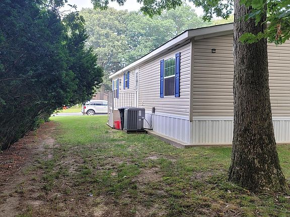 4th image of 1976 N East Ave Unit 45