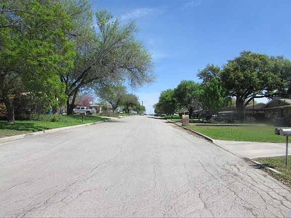 5th image of 4350 Summer Sun Ln