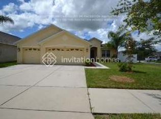11327 Callaway Pond Dr, Riverview, FL 33579