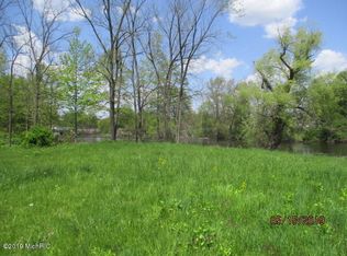 228 Olivet Rd, Bellevue, MI 49021