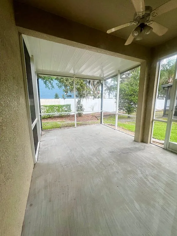 2 bed, 2.0 bath, 1455 sqft, $2,050 — Photo 4