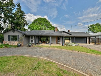 895 Casino Rd, Medford, OR, 97501