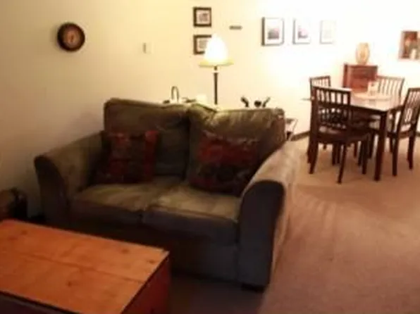 125 Portland Ave APT 6, Old Orchard Beach, ME 04064