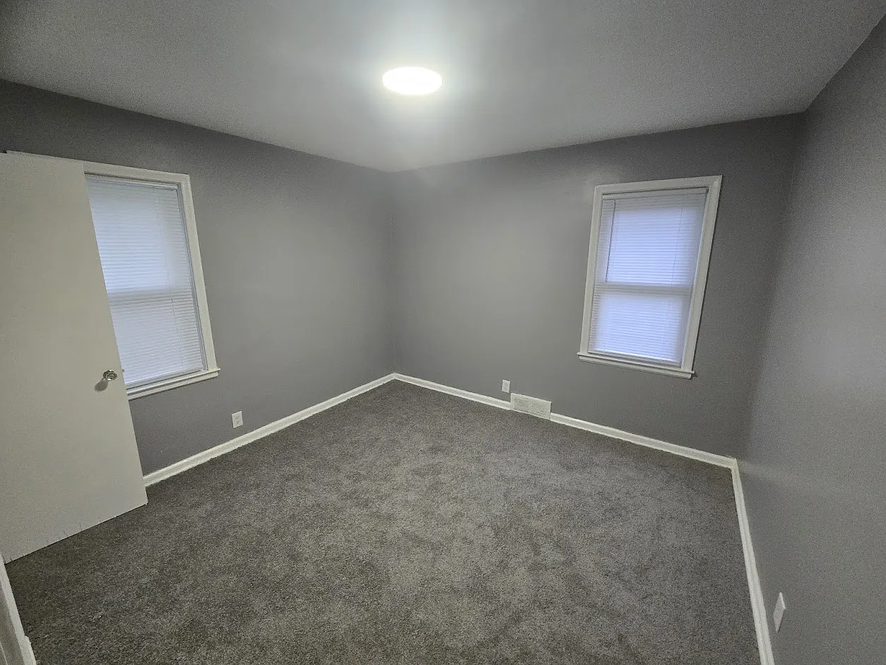 3 bed, 1.5 bath, 998 sqft, $1,400 — Photo 4