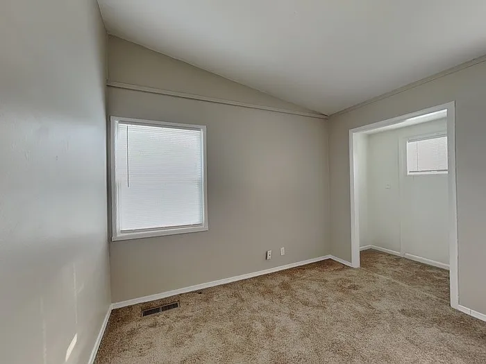 120 Brookside Dr — Photo 10