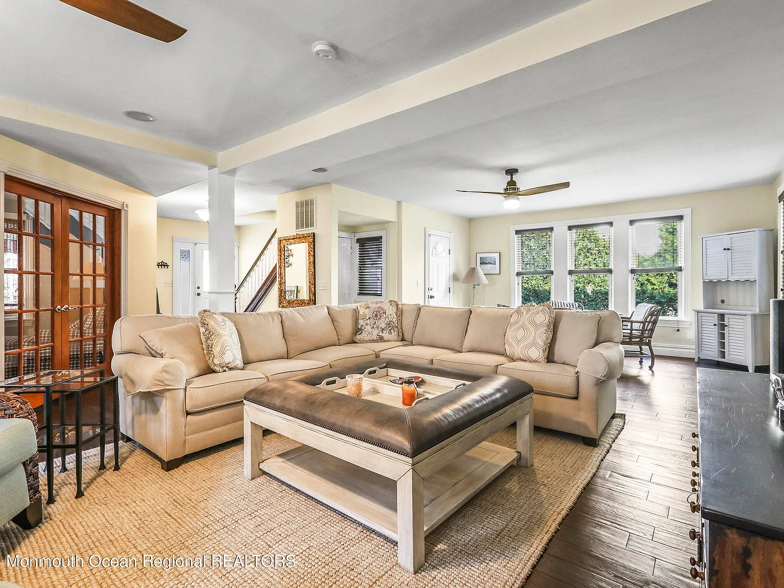 5 bed, 2944 sqft, $6,000 — Photo 4