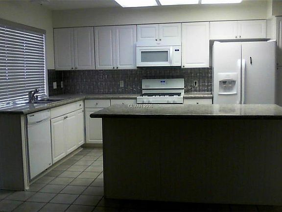 3rd image of 5241 Wilbur St #0