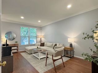 11463 Heritage Commons Way, Reston, VA 20194