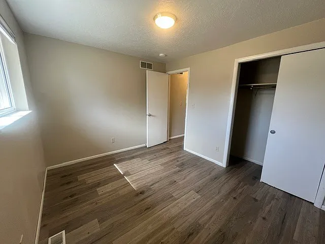 2077 S Atlantic St — Photo 6