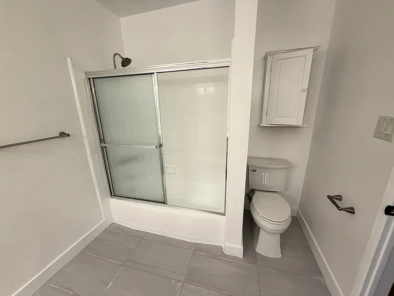 1452 Berkeley St #1 — Photo 20