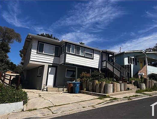 1st image of 2325 Scenic Ave