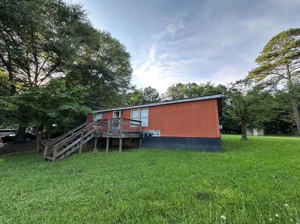 25 Dogwood Dr, Cartersville, GA 30121