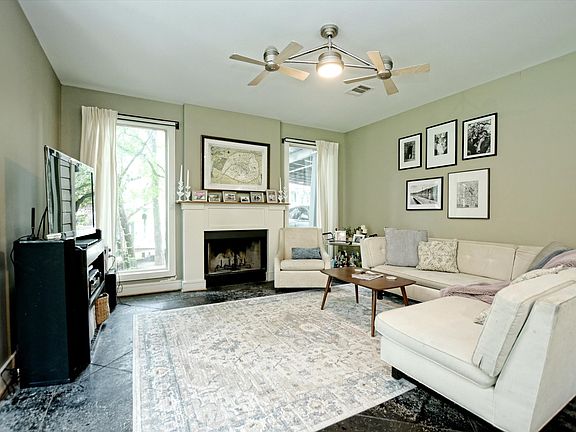 4th image of 2605 De Soto Dr