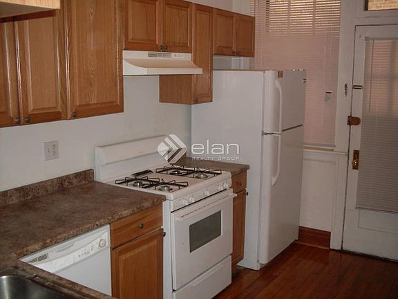 2nd image of 1329 W Fargo Ave APT 3S