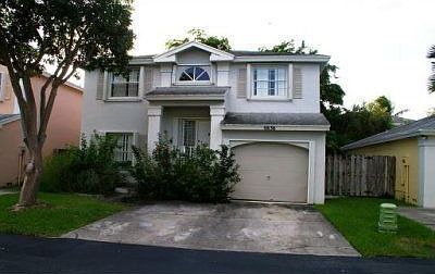 2nd image of 9838 SW 117th Ct