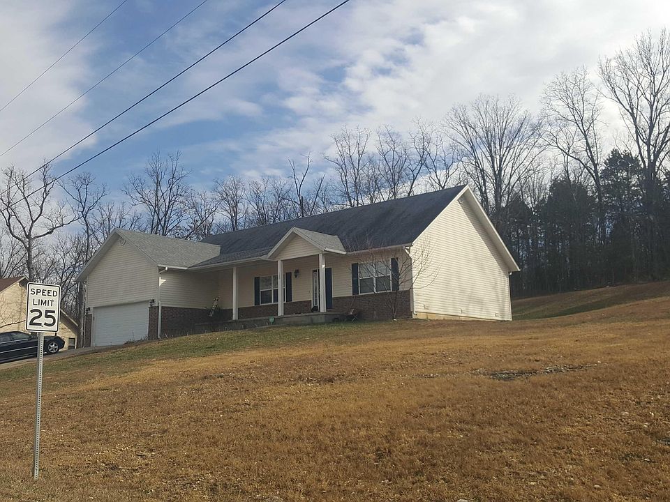 2nd image of 120 Kiiedon Ct