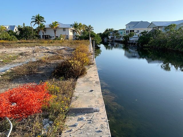 2nd image of Vacant Lot Blackbeard Rd