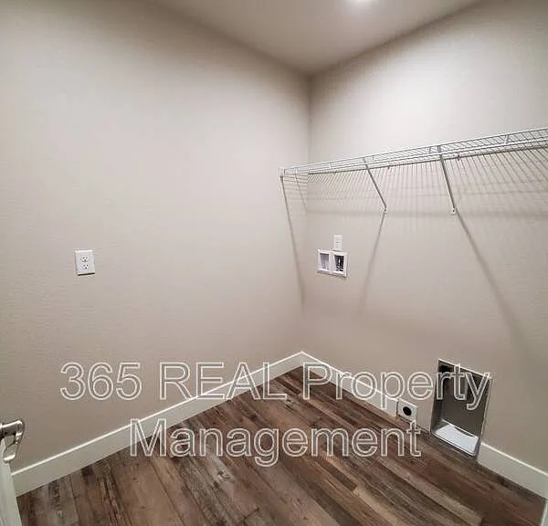 1699 Westward Pl #3 — Photo 13