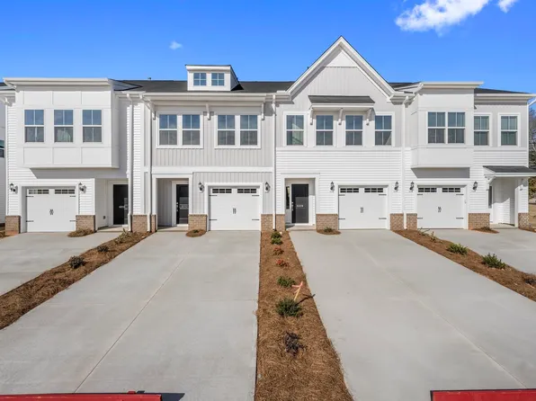 6028 Charlesdale Way, Spartanburg, SC 29302