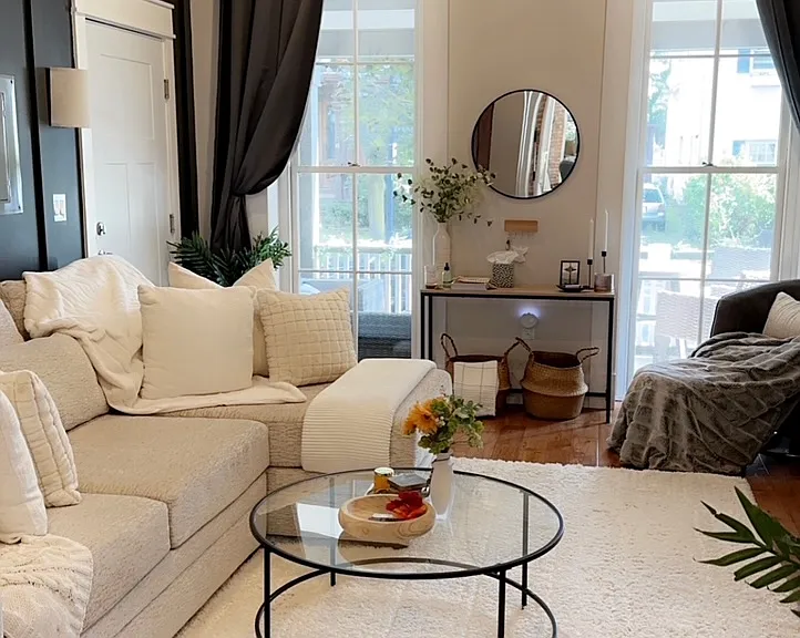 28 N Pearl St #3 — Photo 1