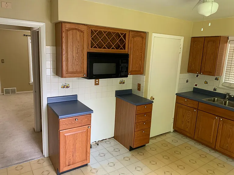 3510 W Ridgewood Dr — Photo 9