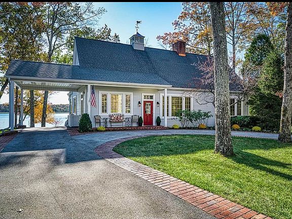 2nd image of 20 Meadowlark Cir