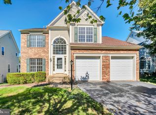 46800 Trailwood Pl, Sterling, VA 20165
