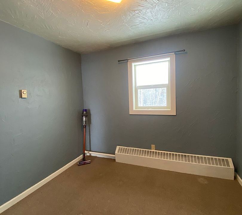 1st image of 2443 Loomis Dr #2