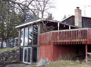 7611 Hollister Rd, Laingsburg, MI 48848