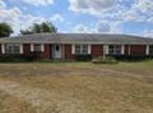 1500 Fm 1466, Coupland, TX 78615