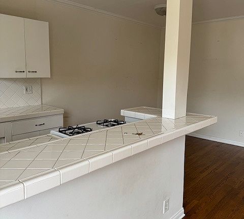5th image of 1229 N Spaulding Ave